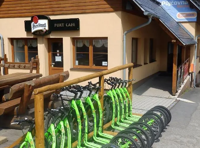 Sportcentrum Klinovec Konukevi Loučná pod Klínovcem
